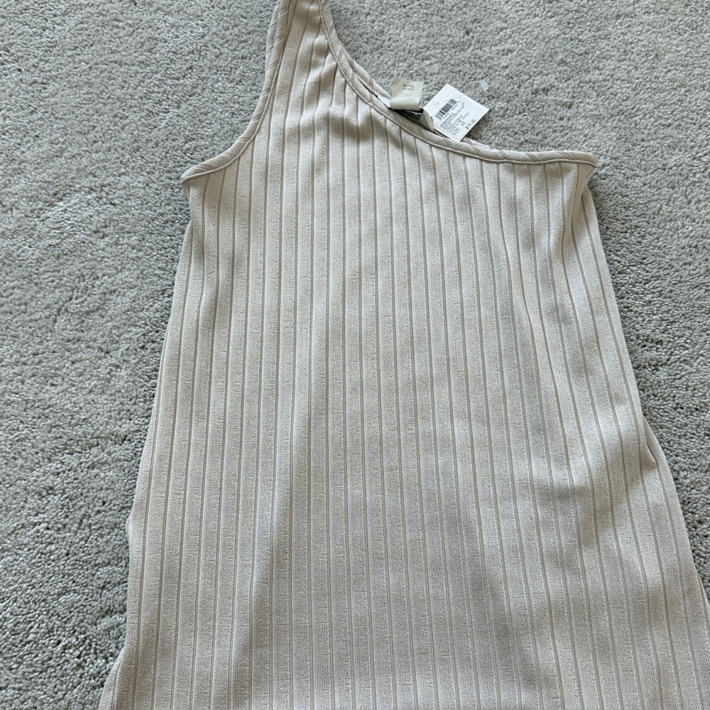 Club Monaco One-Shoulder Ribbed  top in Beige - Picture 4 of 4